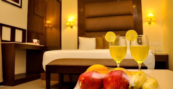 The Gopinivas Grand Hotell Kanyakumari Exteriör bild