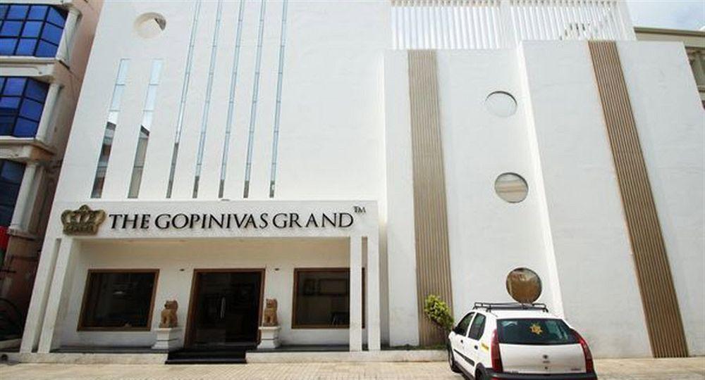 The Gopinivas Grand Hotell Kanyakumari Exteriör bild