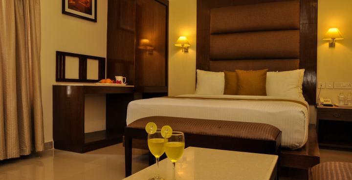 The Gopinivas Grand Hotell Kanyakumari Exteriör bild