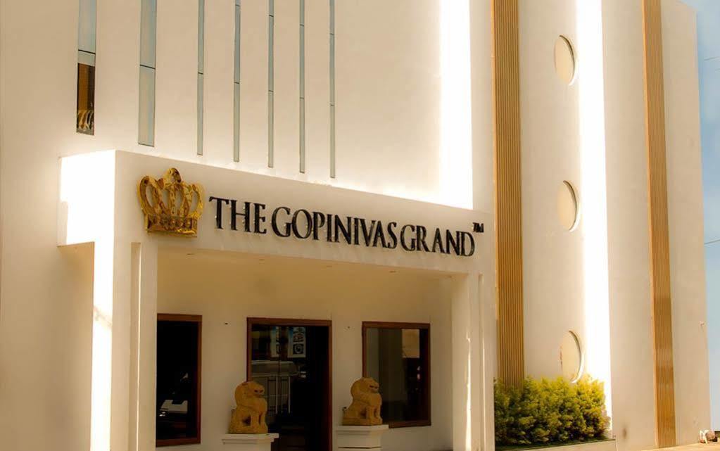 The Gopinivas Grand Hotell Kanyakumari Exteriör bild